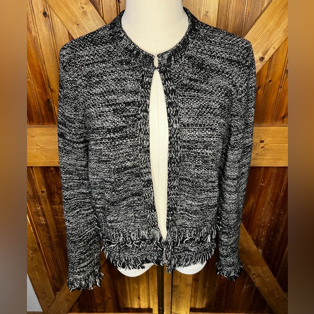 Tahari Cardigan Sweater Knit Top Fringe Trim Women’s Size Small
